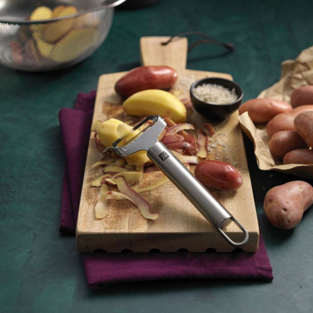 Αποφλοιωτής Zwilling Pro 37160008, 16,6 cm, Ανοξείδωτο 18/10, Περιστρεφόμενη διπλή λεπίδα, Ασημί