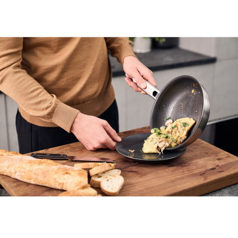 Βαθύ τηγάνι Zwilling Joy Plus 1029411, 28 cm, αντικολλητική επίστρωση Permaresist Ultra, ανοξείδωτο ατσάλι 18/10, Φούρνος και επαγωγή, Ασημί