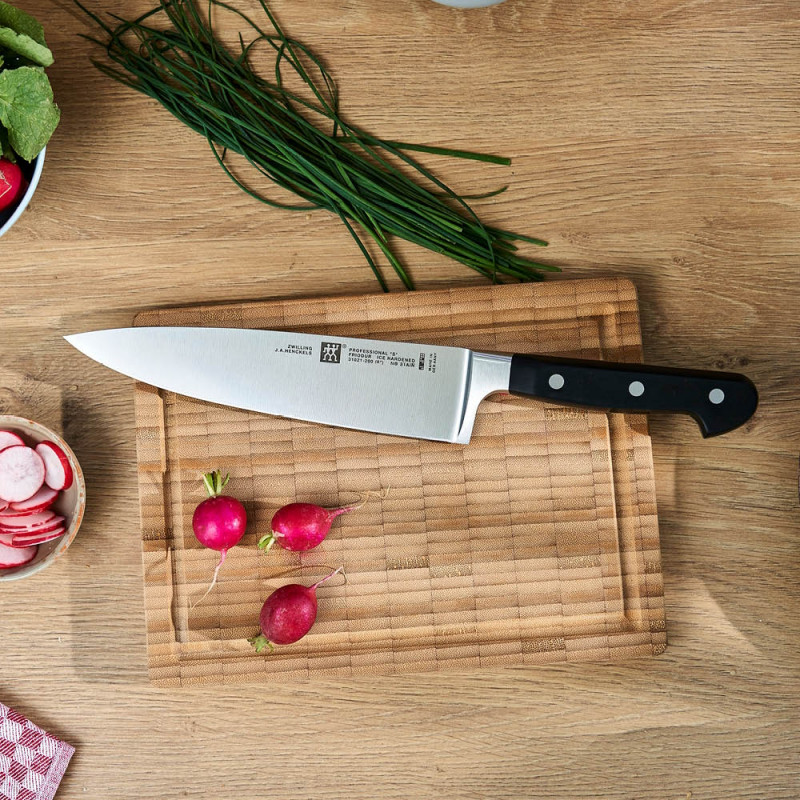 Επαγγελματικό μαχαίρι σεφ Zwilling Professional S 31021201, 20cm, Ανοξείδωτο ατσάλι 18/10, σφυρήλατα λεπίδες Sigmaforge, σκλήρυνση πάγου Friodur, Ασημί/Μαύρο