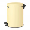 Κάδος με πεντάλ Brabantia NewIcon 1008840, 5 L, Εύκολο κλείσιμο, Αντιολισθητική βάση, Κίτρινο