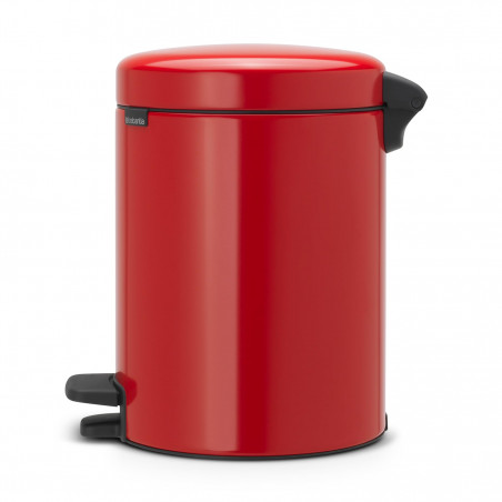 Κάδος με πεντάλ Brabantia NewIcon 649006, 5 L, Εύκολο κλείσιμο, Αντιολισθητική βάση, Κόκκινο
