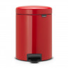 Κάδος με πεντάλ Brabantia NewIcon 649006, 5 L, Εύκολο κλείσιμο, Αντιολισθητική βάση, Κόκκινο
