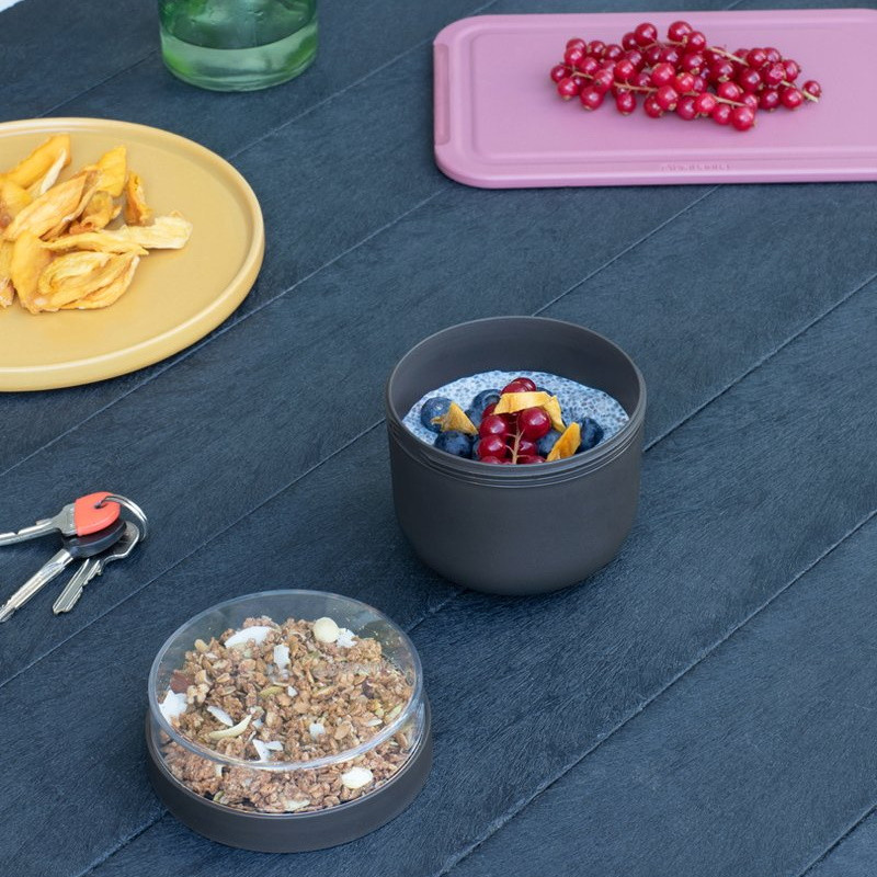 Brabantia Make&Take μπολ πρωινού 1006296, 500+180 ml, βιδωτό κλείσιμο, BPA Free, σκούρο γκρι