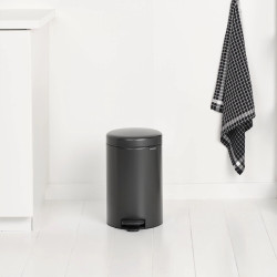 Κάδος με πεντάλ Brabantia NewIcon 1008842, 12 L, Ομαλό κλείσιμο, Αντιολισθητική βάση, Σκούρο γκρι