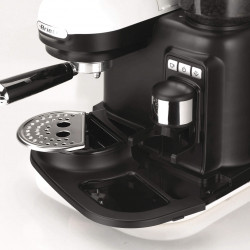 Καφετιέρα Ariete ESPRESSO MODERNA 1318/01, 1080W, 15 bar, 0.8 l, Ενσωματωμένος μύλος καφέ, Ατμομάγειρας, Λευκό