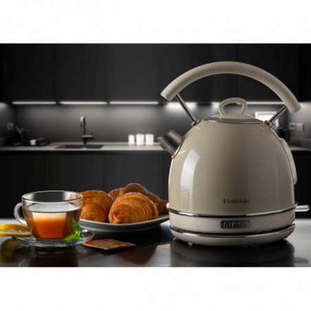 Ηλεκτρικός βραστήρας Ariete VINTAGE 2877/03, 2000W, 1.7 l, ατσάλινο σώμα, ψυχρή επιφάνεια, βάση 360, Μπεζ
