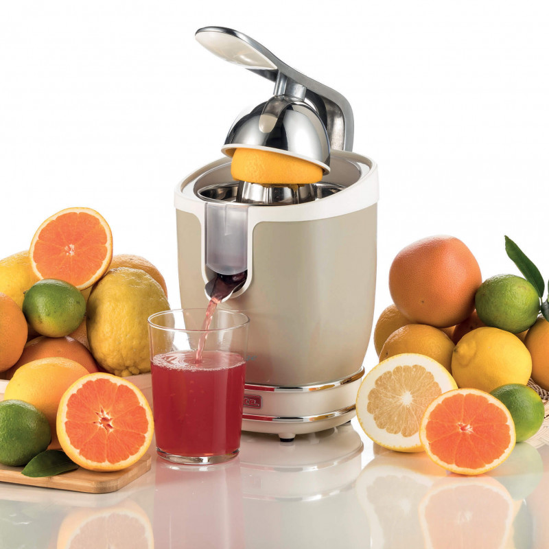 Πρέσα εσπεριδοειδών Ariete VINTAGE JUICER 0413/03, 85W, Μεταλλικό σώμα, Αθόρυβη λειτουργία, 2 εξαρτήματα, Μπεζ