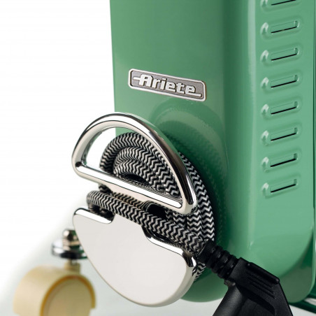 Καλοριφέρ λαδιού Ariete VINTAGE 0837/14, 1500W, 7 πτερύγια, 15 m2, 3 επίπεδα, περιστρεφόμενες ρόδες 360 μοιρών, Λαβή, Πράσινο
