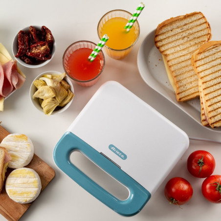Τοστιέρα σάντουιτς Ariete BREAKFAST 1971/01, 750W, Αντικολλητική επίστρωση, Φωτεινή ένδειξη, Λευκό