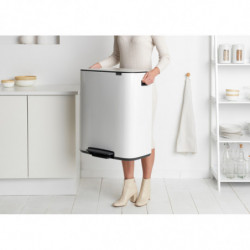 Κάδος απορριμμάτων Brabantia Bo Pedal 1003182, 60 λίτρα, Απαλό κλείσιμο, Αντιολισθητική βάση, Λευκό