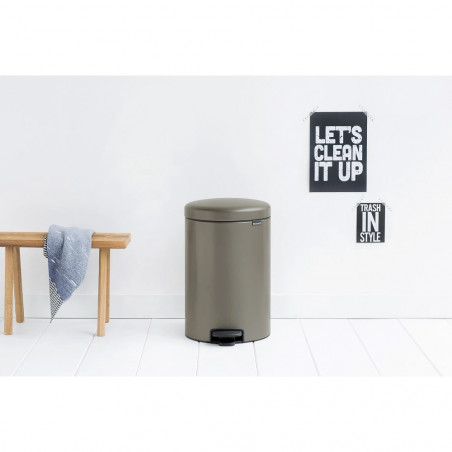 Κάδος απορριμμάτων με πεντάλ Brabantia NewIcon 649042, 20 l, Ομαλό κλείσιμο, Αντιολισθητική βάση, Γκρι