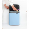 Κάδος Brabantia Bo Small 1006637, 12 l, αθόρυβο και ομαλό άνοιγμα, αντιολισθητική βάση, γαλάζιο χρώμα