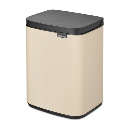 Κάδος Brabantia Bo Small 1008865, 4 L, Ομαλό και αθόρυβο άνοιγμα, Αντιολισθητική βάση, Μπεζ