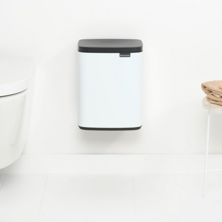 Κάδος Brabantia Bo Small 1006627, 7 L, Ομαλό και αθόρυβο άνοιγμα, Αντιολισθητική βάση, Λευκό