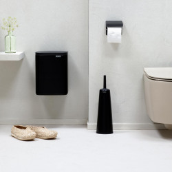 Κάδος Brabantia Bo Small 1006629, 7 L, Ομαλό και αθόρυβο άνοιγμα, Αντιολισθητική βάση, Μαύρο