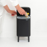 Κάδος Brabantia Bo Small Hi 1006641, 4 L, Ομαλό και αθόρυβο άνοιγμα, Αντιολισθητική βάση, Μαύρο