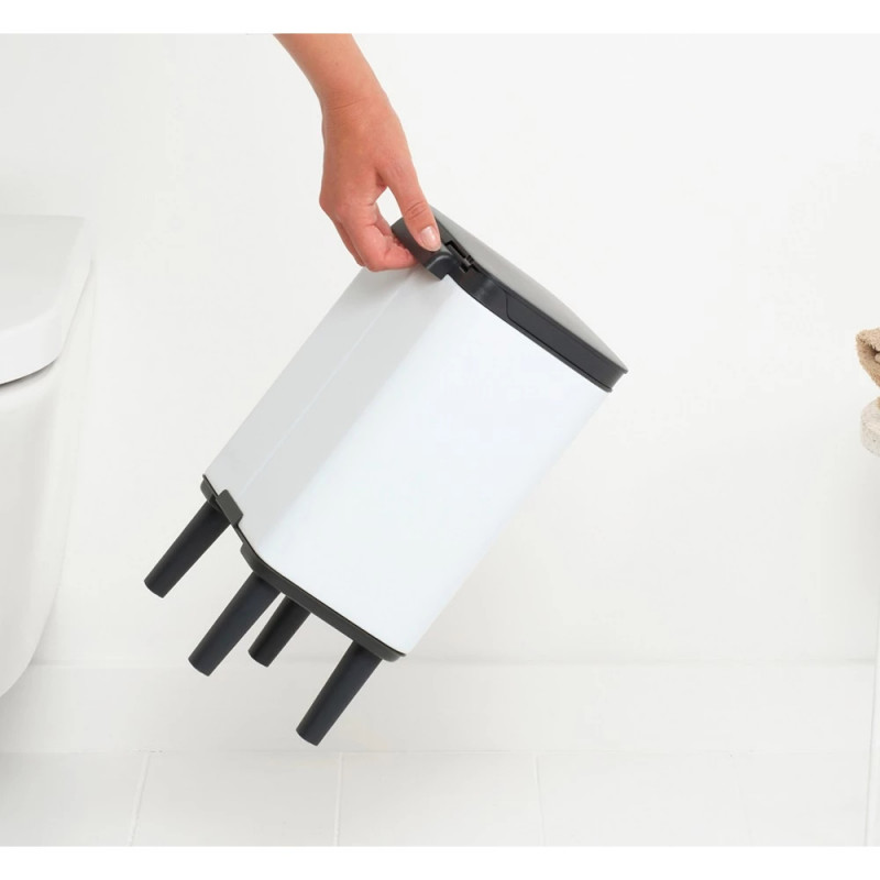 Κάδος Brabantia Bo Small Hi 1006639, 4 L, Ανυψωμένος, Ομαλό και αθόρυβο άνοιγμα, Αντιολισθητική βάση, Λευκό