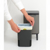 Κάδος Brabantia Bo Small Hi 1006640, 4 L, Ανυψωμένος, Ομαλό και αθόρυβο άνοιγμα, Αντιολισθητική βάση, Γκρι