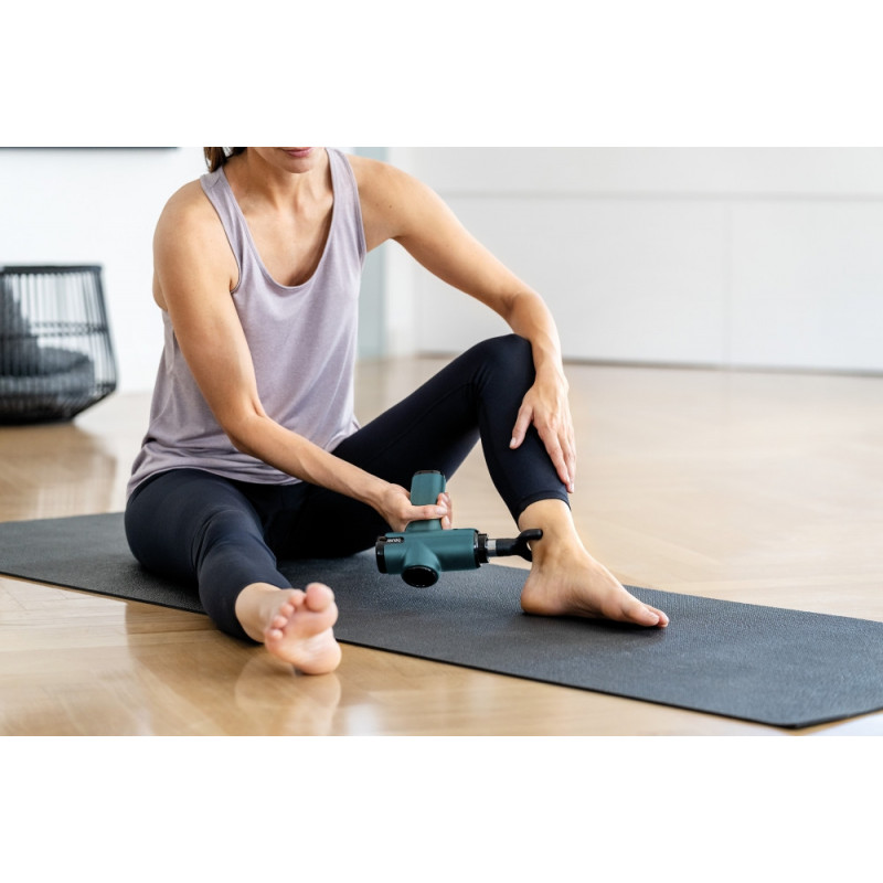 Μασάζ πιστόλι Beurer MG 99, 4 εξαρτήματα, 5 ταχύτητες, Ένδειξη στάθμης μπαταρίας, 5 ώρες αυτονομία, Πράσινο