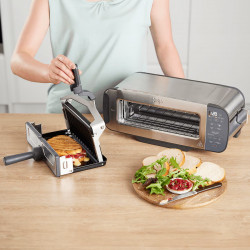 Τοστιέρα Ninja 3 σε 1 ST202EU, 2400W, 7 προγράμματα, έλεγχος θερμοκρασίας, ψησταριά, απόψυξη, αναθέρμανση, οριζόντια λειτουργία, ασημί