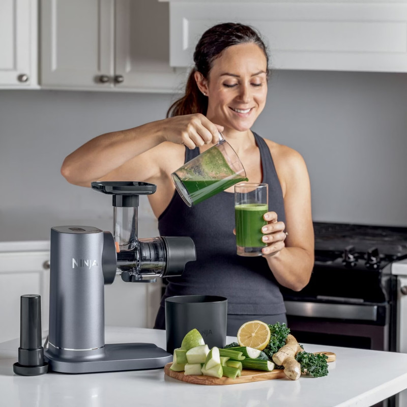 Αποχυμωτής Ninja Cold Press JC151EU, 150W, 700 ml, ψυχρή πρέσα, 2 φίλτρα, χωρίς BPA, αντίστροφη ταχύτητα, Μαύρο/γκρι