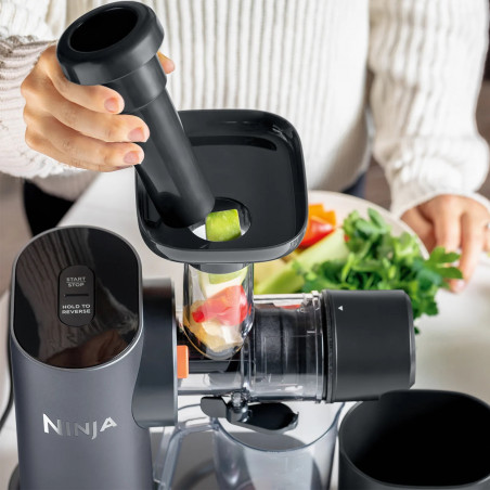 Αποχυμωτής Ninja Cold Press JC151EU, 150W, 700 ml, ψυχρή πρέσα, 2 φίλτρα, χωρίς BPA, αντίστροφη ταχύτητα, Μαύρο/γκρι