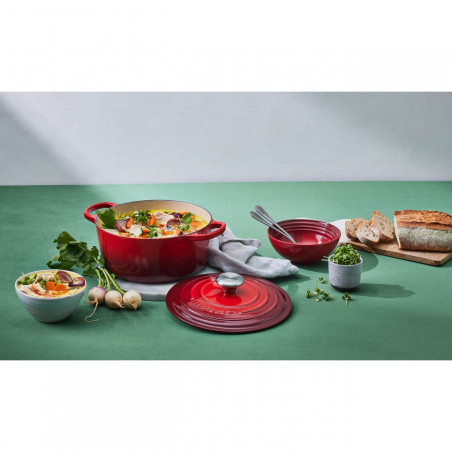 Le Creuset χυτοσιδηρή κατσαρόλα 24147260912, 5.6 l, 26 cm, Μέχρι 260C, Επίστρωση σμάλτου, Επαγωγή, Φούρνος, Κόκκινο