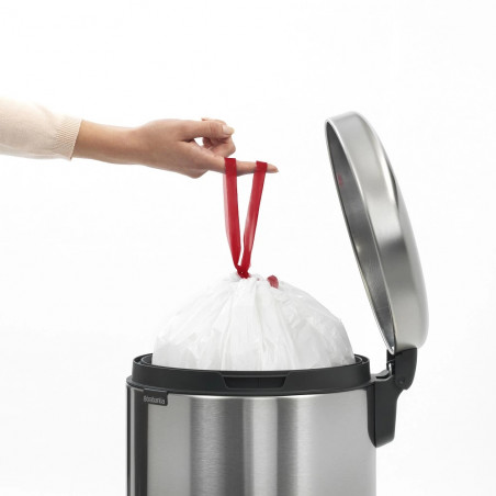 Κάδος απορριμμάτων με πεντάλ Brabantia NewIcon 649046, 20 l, Ομαλό κλείσιμο, Αντιολισθητική βάση, Ανθεκτικό στα δακτυλικά αποτυπώματα, Inox/Matte