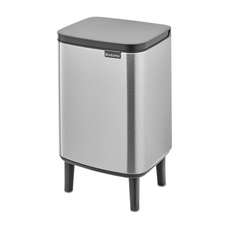 Κάδος απορριμμάτων Brabantia Bo Small Hi 1006646, 7 λίτρα, Υπερυψωμένος, Ομαλό και αθόρυβο άνοιγμα, Αντιολισθητική βάση, Ανθεκτικός στα δακτυλικά αποτυπώματα, Ανοξείδωτο/Ματ