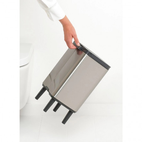 Κάδος απορριμμάτων Brabantia Bo Small Hi 1006646, 7 λίτρα, Υπερυψωμένος, Ομαλό και αθόρυβο άνοιγμα, Αντιολισθητική βάση, Ανθεκτικός στα δακτυλικά αποτυπώματα, Ανοξείδωτο/Ματ