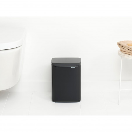Κάδος απορριμμάτων Brabantia Bo Small 4L, Ομαλό και αθόρυβο άνοιγμα,Αντιολισθητική βάση, Μαύρο