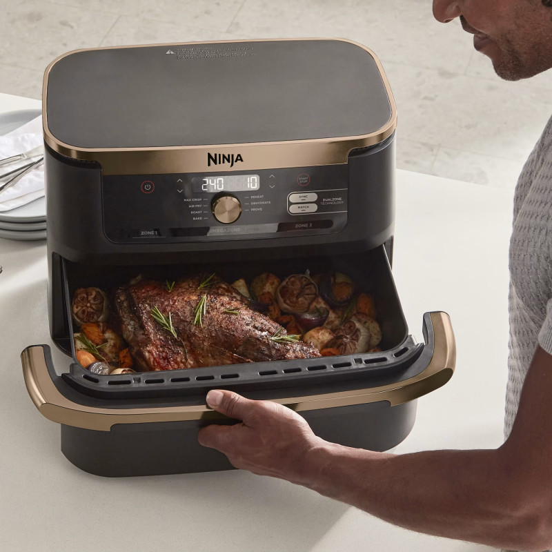 Ninja AF500EUDBCP διπλή φριτέζα ζεστού αέρα, 10,4 l, 7 προγράμματα, χρονοδιακόπτης, ανεξάρτητες ζώνες, μαύρο/χάλκινο
