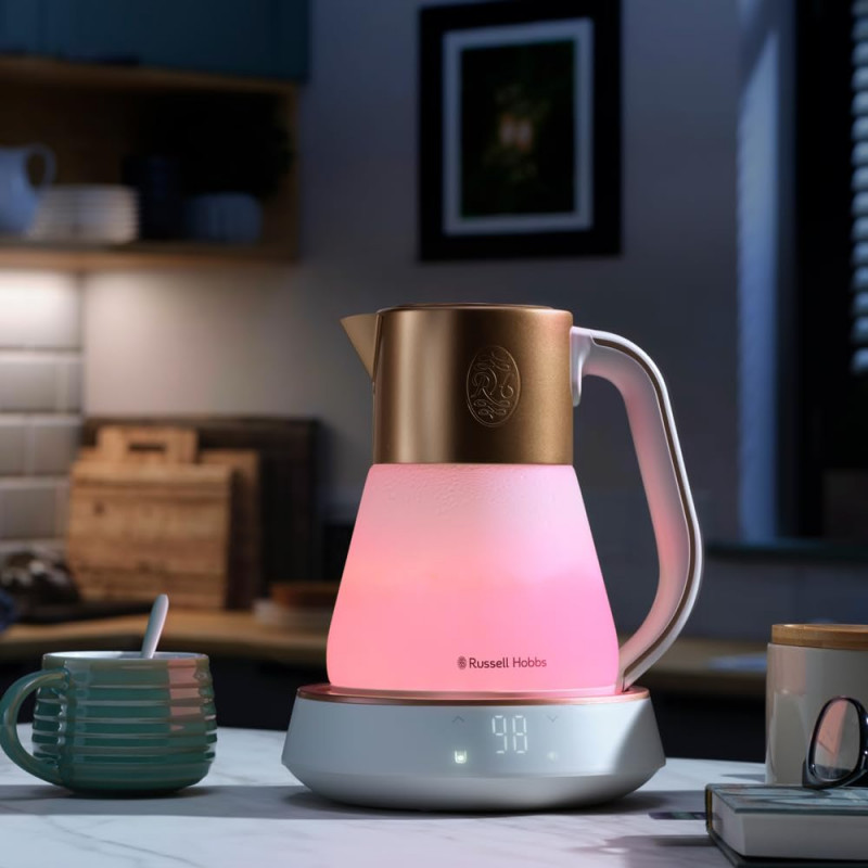 Βραστήρας Russell Hobbs Calm 27450-70, 2400W, 1,7 l, 40-100°C, Αθόρυβο βράσιμο, Κουμπιά αφής, Ηχητικές ειδοποιήσεις, 6 εναλλασσόμενα χρώματα, Προστασία, χωρίς BPA και PFAS, Λευκό/χρυσό