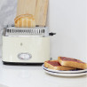 Russell Hobbs Retro Vintage Κρέμα Τοστιέρα 21682-56, 1300W, 2 φέτες, 6 επίπεδα, Κλίμακα ένδειξης ρετρό, Lift & Look, Γρήγορη φρυγανιά, Κρέμα/Inox