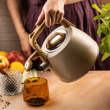 Βραστήρας με σφυρίχτρα Klausberg KB 7917, 2,5 l, Θερμομονωμένη λαβή, Επαγωγή, Μπεζ