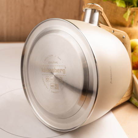 Βραστήρας με σφυρίχτρα Klausberg KB 7917, 2,5 l, Θερμομονωμένη λαβή, Επαγωγή, Μπεζ