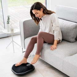 Μασάζ Beurer FM 70, 36W, Shiatsu, πλάτη και πόδια, 18 κεφαλές, 3 ταχύτητες, Θέρμανση, Κάλυμμα, Μαύρο