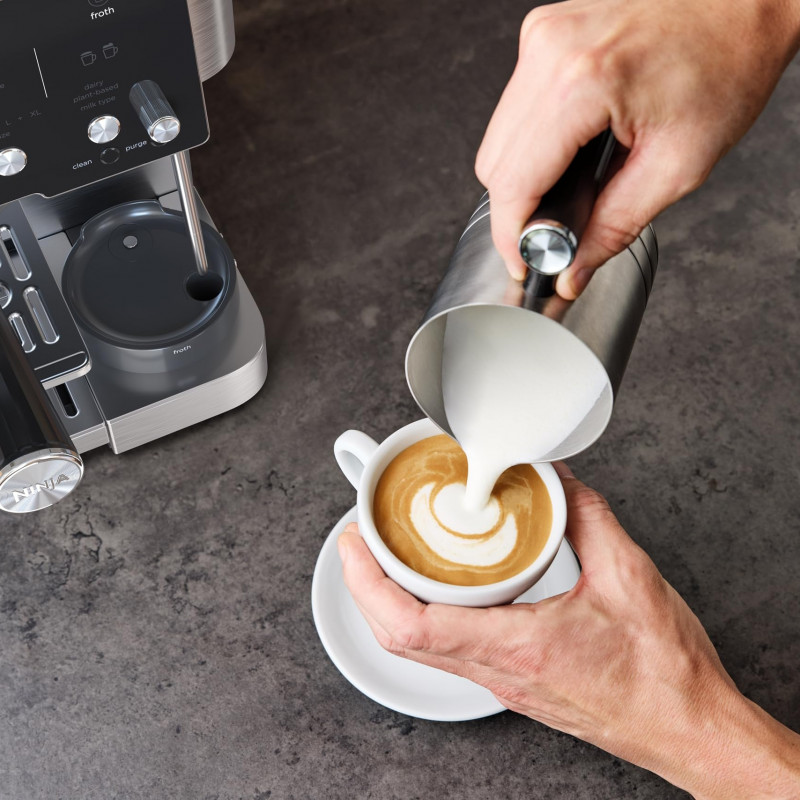 2σε1 Ninja Luxe Café Essential ES501EU, 1650W, 9 bar, 2 λίτρα, Barista Assist, Λειτουργία καμένου νερού, 4 λειτουργίες, 3 ρυθμίσεις θερμοκρασίας, Inox/μαύρο.