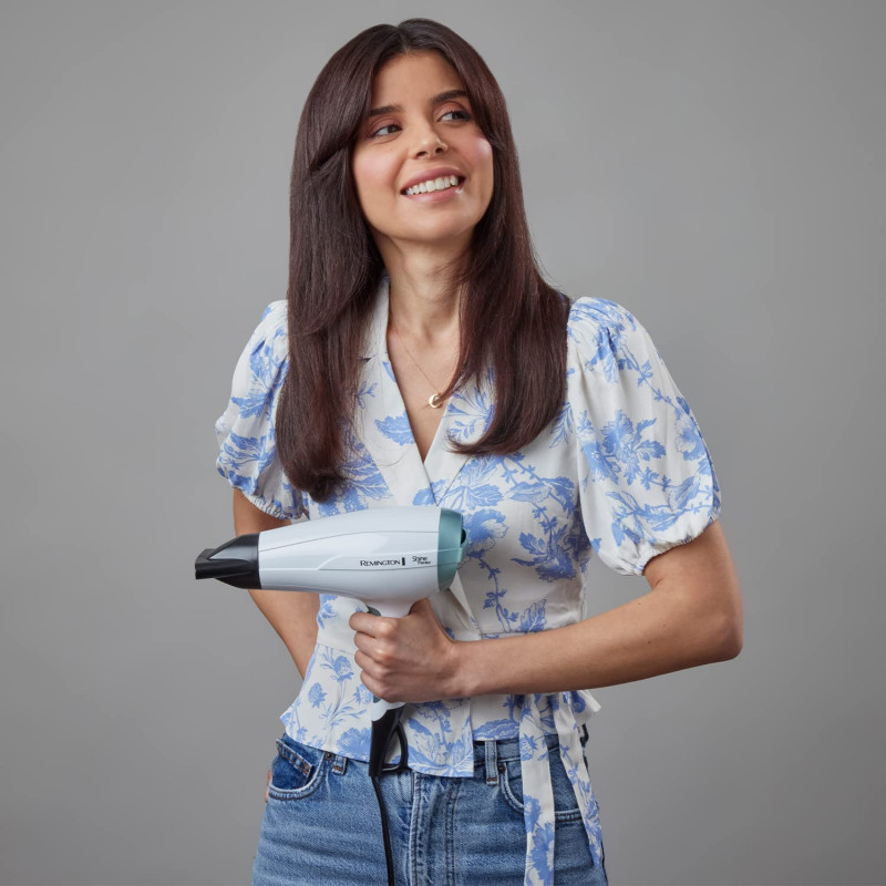 Στεγνωτήρας μαλλιών Remington D5216, 2300W, Λειτουργία ιονισμού, 2 ταχύτητες, 3 θερμοκρασίες, Διαχυτής/συγκεντρωτής, Λευκό
