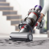 Κάθετη ηλεκτρική σκούπα Dyson Cyclone V10 Absolute 448883-01, 150AW, 125.000 σ.α.λ., 0,77 l, 60 λεπτά, 3 λειτουργίες, 2 Tier Cyclone™, HEPA, Αθόρυβη, Υγιεινή εκκένωση, Χωρίς μπλέξιμο, Νικέλιο/πορτοκαλί