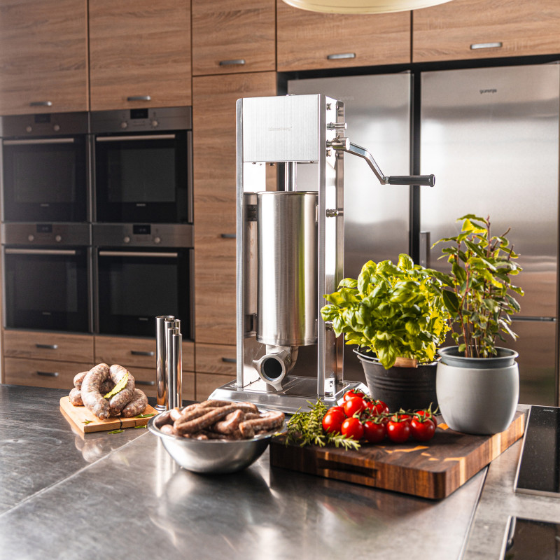 Μηχανή πλήρωσης λουκάνικων Klausberg KB 7930, 5 kg, χειροκίνητη, 4 χαλύβδινα ακροφύσια, βαλβίδα εξαέρωσης, κύλινδρος κύλισης, Inox