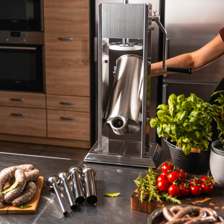 Μηχανή πλήρωσης λουκάνικων Klausberg KB 7930, 5 kg, χειροκίνητη, 4 χαλύβδινα ακροφύσια, βαλβίδα εξαέρωσης, κύλινδρος κύλισης, Inox