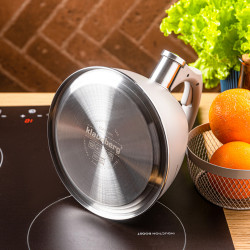 Σφυρίζοντας βραστήρας Klausberg KB 7953, 2.5 l, Ανοξείδωτο, Θερμομονωμένη λαβή, Επαγωγή, Μπεζ
