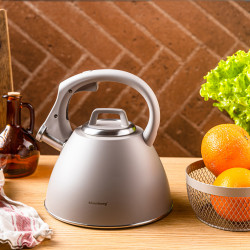 Σφυρίζοντας βραστήρας Klausberg KB 7953, 2.5 l, Ανοξείδωτο, Θερμομονωμένη λαβή, Επαγωγή, Μπεζ