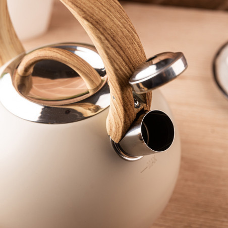 Σφυρίζοντας βραστήρας Klausberg KB 7956, 3l, Θερμομονωμένη λαβή, Πολυστρωματικός πυθμένας, Επαγωγή, Μπεζ