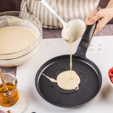 Τηγάνι για τηγανίτες Klausberg KB 7971, 18 cm, ανάγλυφος πυθμένας με χαμόγελο, αντικολλητική επίστρωση, χωρίς PFOA, επαγωγή, μαύρο