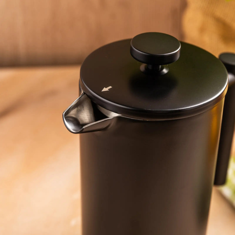 Kinghoff KH 1996 πρέσα γαλλικού καφέ/τσάι, 1 l, Ανοξείδωτο, Διπλά τοιχώματα, Μαύρο