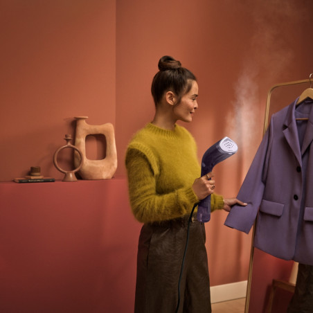 Уред за гладене с пара Philips STH7050/30, 1500W, 100 мл + 200мл, 28 г/мин, OptimalTEMP, Регулируема глава, 2 нива на пара, StyleMat, Лилав