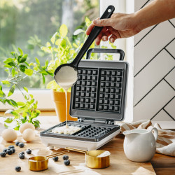 Mesko MS 3091, 1800W, Αντικολλητική επίστρωση, 2 πιάτα, Αντιολισθητικά πόδια, Λευκό