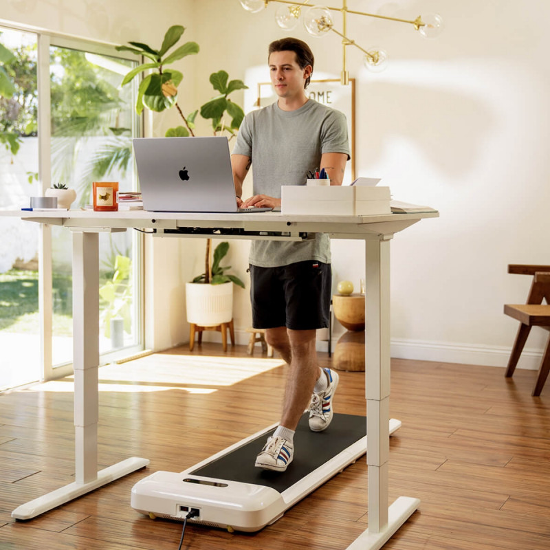 Διάδρομος Xiaomi Kingsmith WalkingPad C2, 1 hp, Έως 100 kg, 0,5/6 km/h, Wi-Fi, LED, Bluetooth, Εφαρμογή για κινητά, Πτυσσόμενο, Λευκό